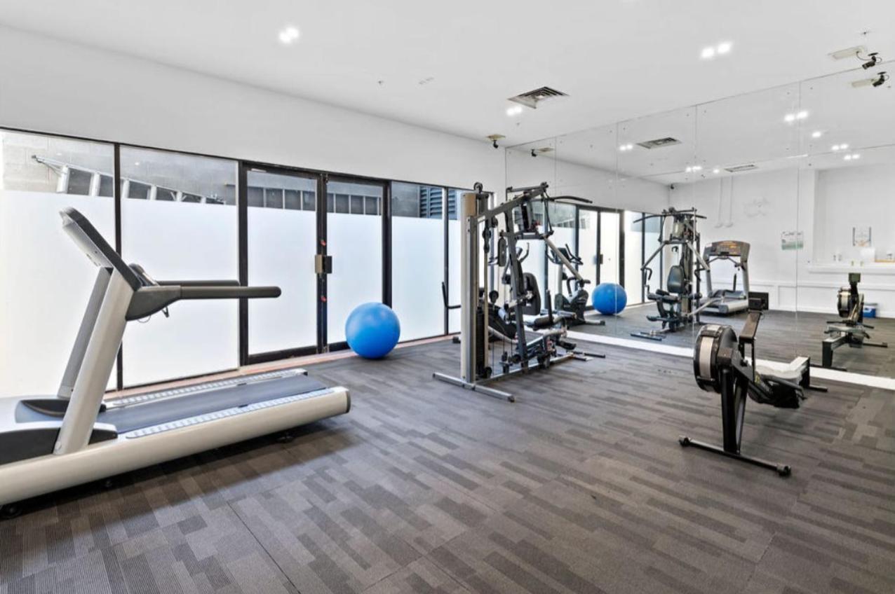Luxury & Ocean View In Surfers Paradise Apartment