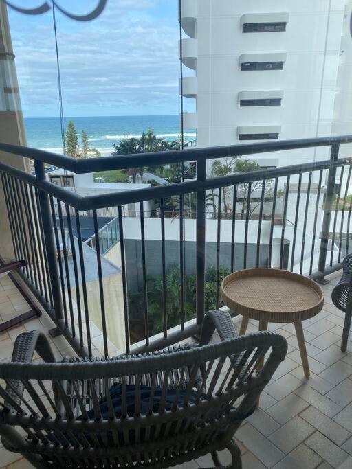 Fabulous Sea Views In The Heart Of Surfers Gold Coast