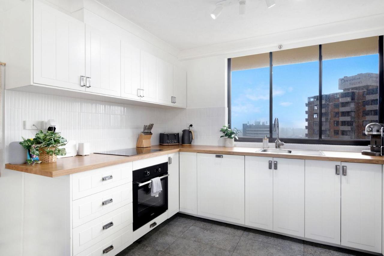 Apartment Getaway With Ocean Views - Coasthm