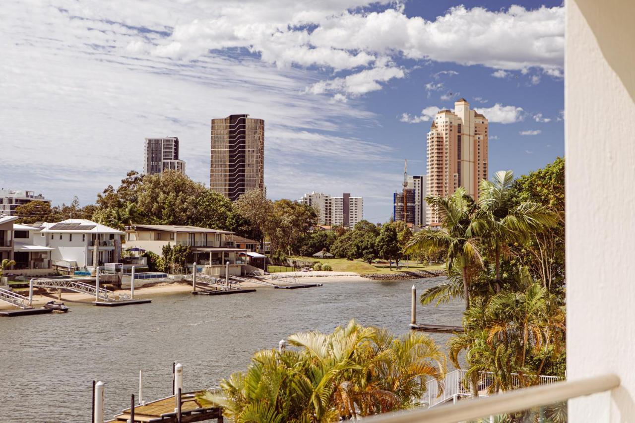 Holiday home Luxury Canal Paradise, 3 Bed In Broadbeach Waters *