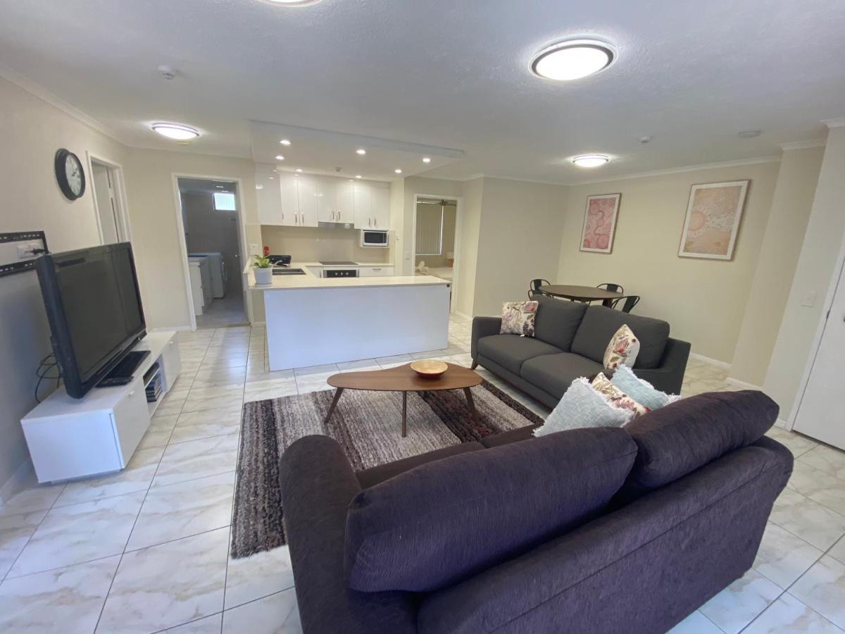 Aparthotel Enderley Gardens