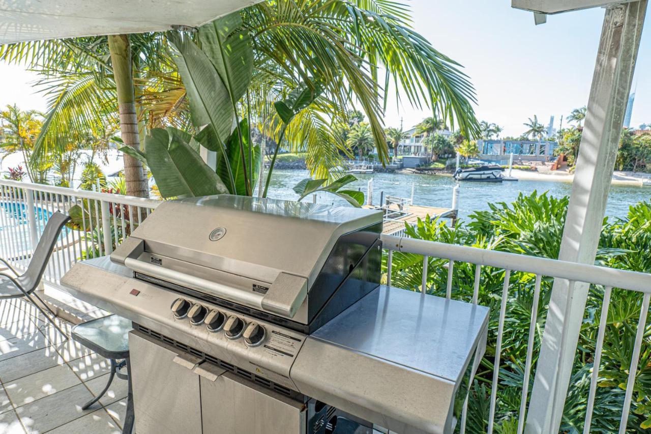 Luxury Canal Paradise, 3 Bed In Broadbeach Waters Gold Coast