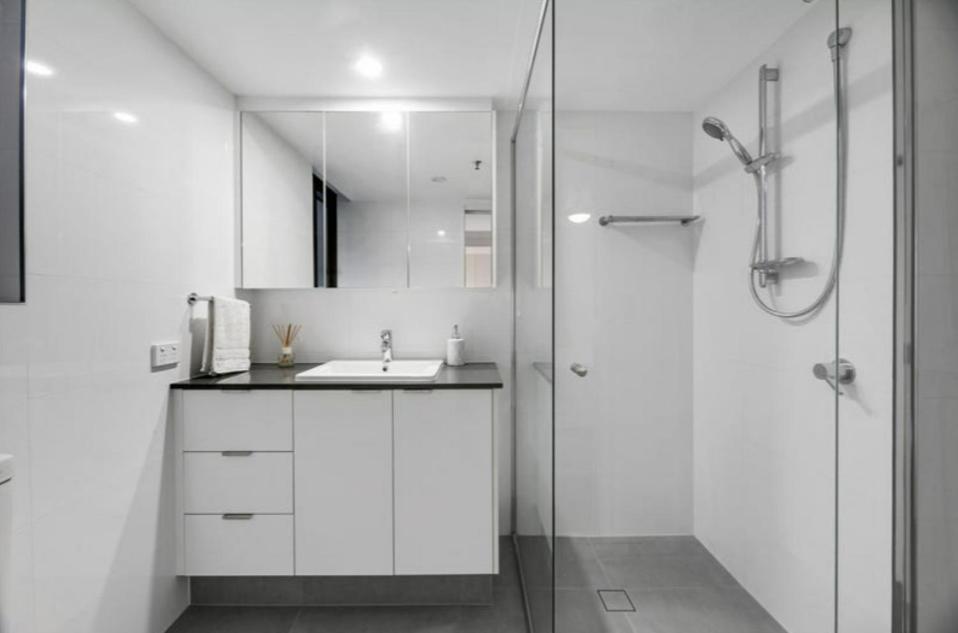 Gemini Court - Hosted By Burleigh Letting
