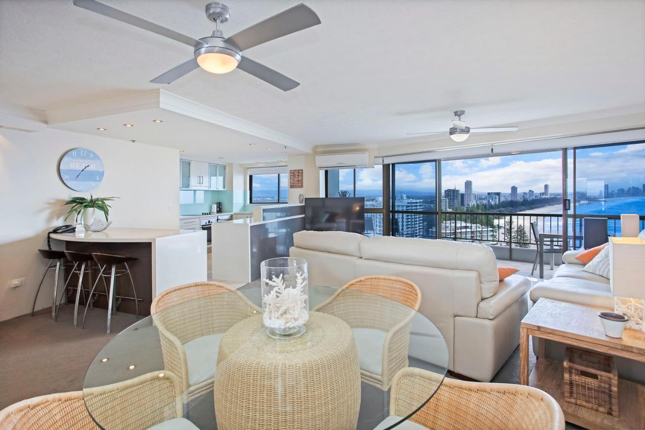 Gemini Court - Hosted By Burleigh Letting Apartment *