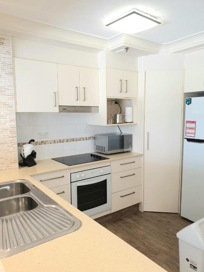 2nd Avenue Beachside Gold Coast