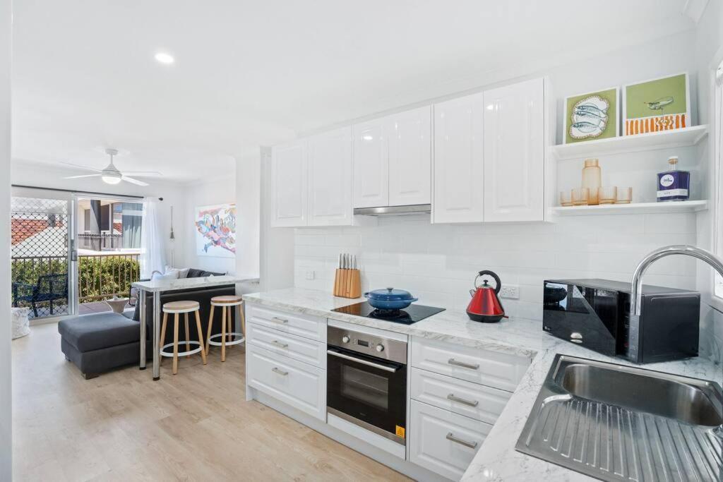 Alfred Street - Hosted By Burleigh Letting Gold Coast