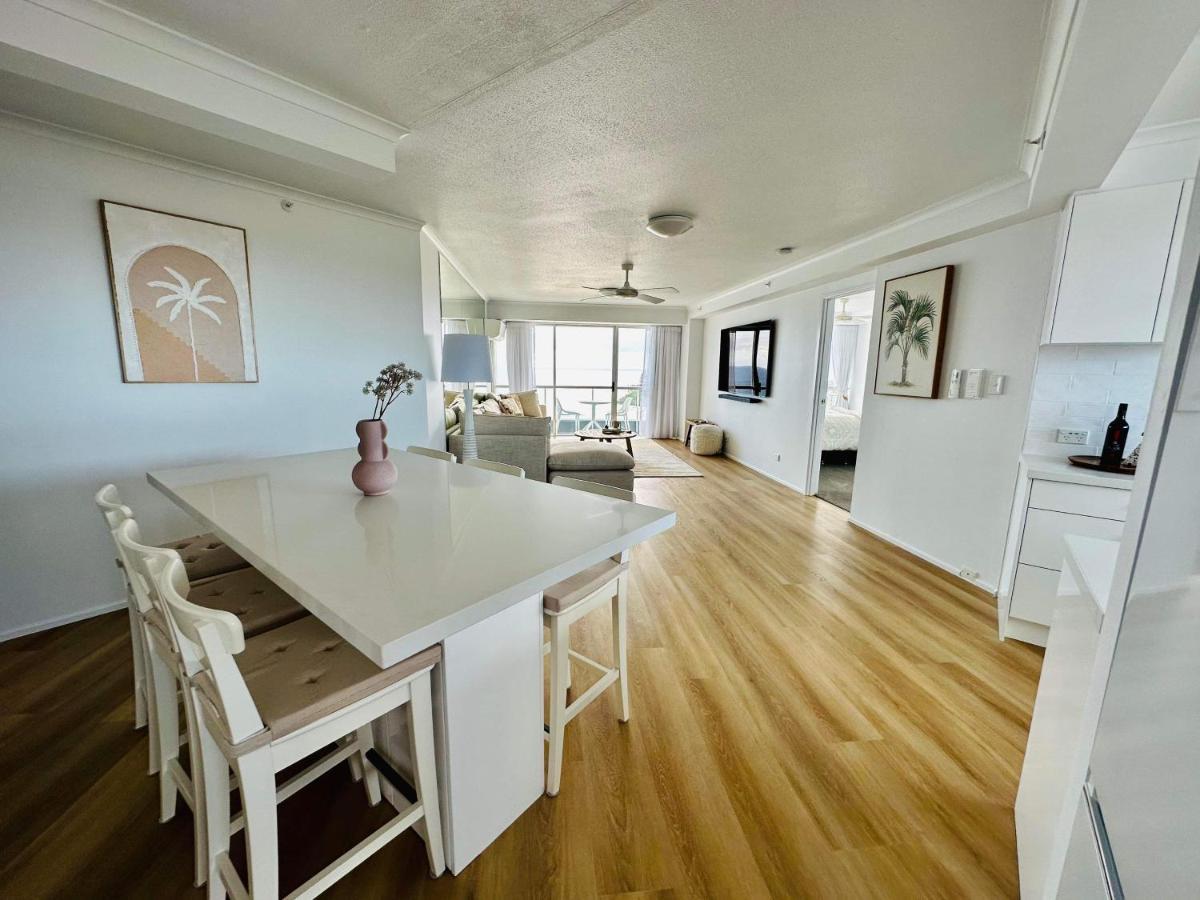 Endless Summer In Cooly Level 18 Apartment Gold Coast