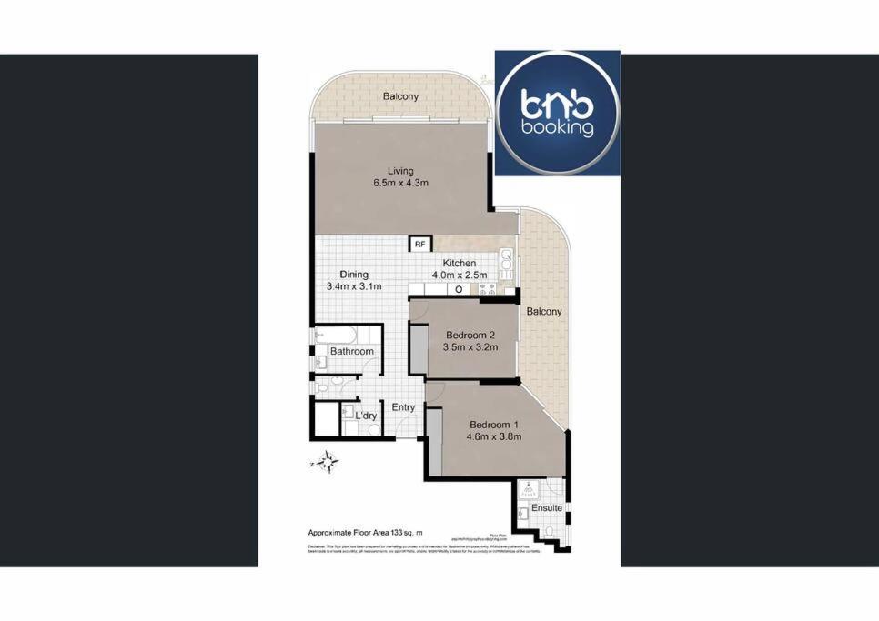 Zenith 2bd Absolute Beachfront Surfers Paradise