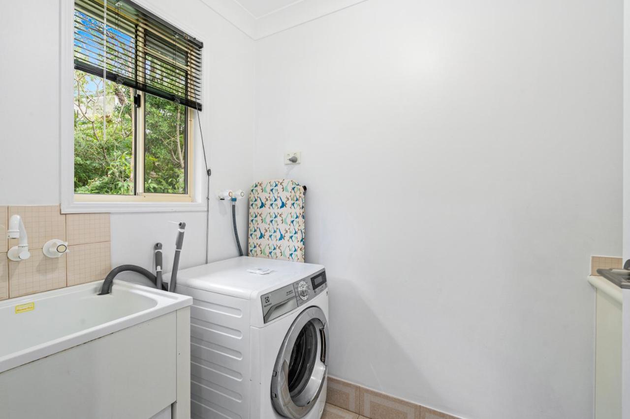 Cosy 2 Bedroom - Uplands Drive - Q
