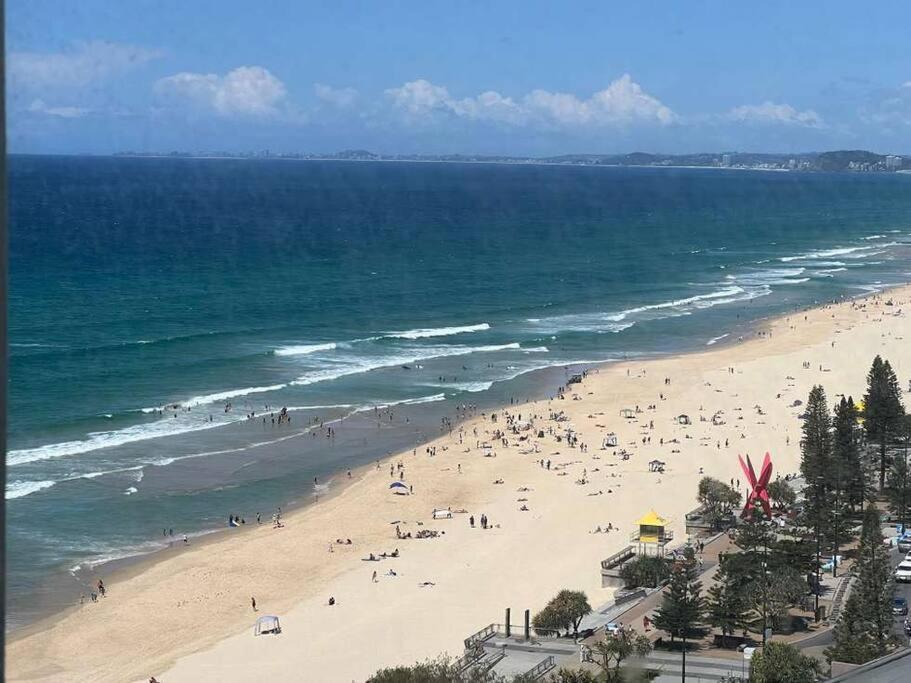 Apartment The Esplanade Sea View Gold Coast