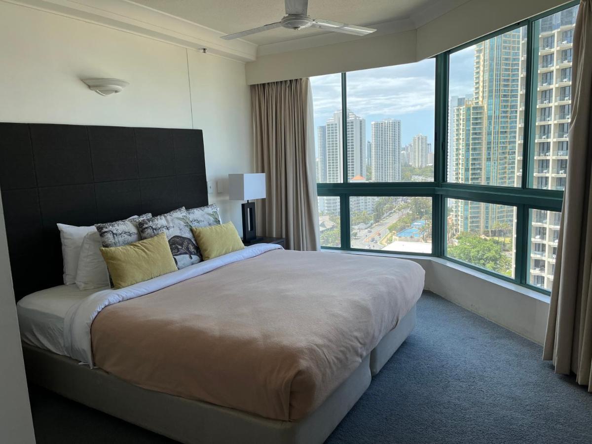 Crown Towers *