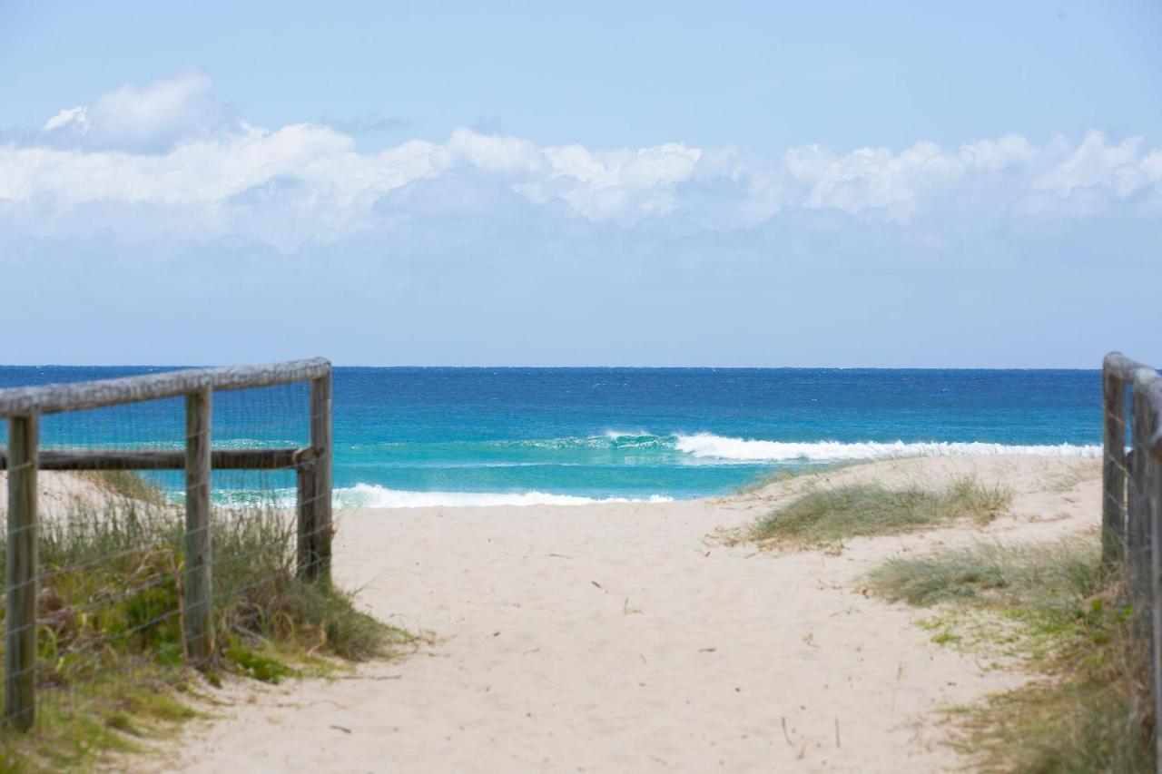 Ocean Breeze At Palm Gold Coast