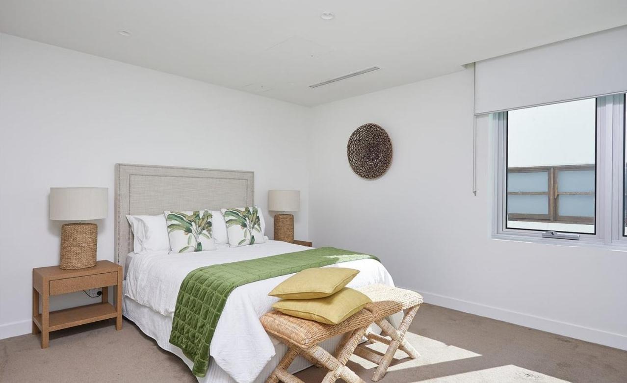 Beach Front Holiday home Gold Coast