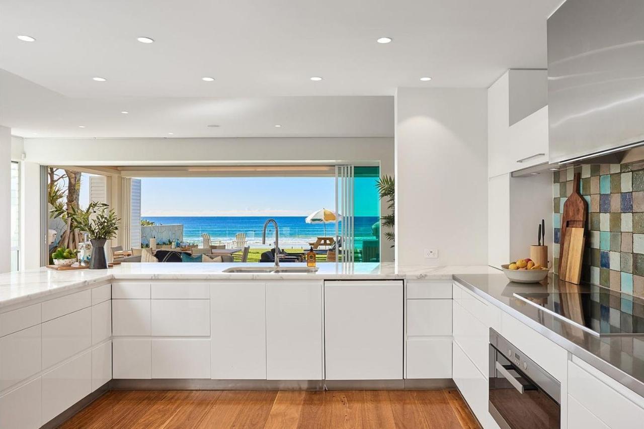 Beach Front Holiday home Gold Coast