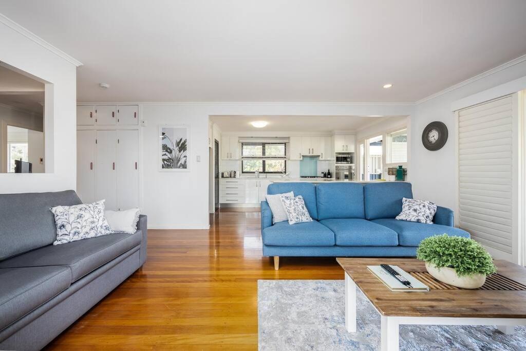 Beachside Cheerful 5 Bedroom * Gold Coast