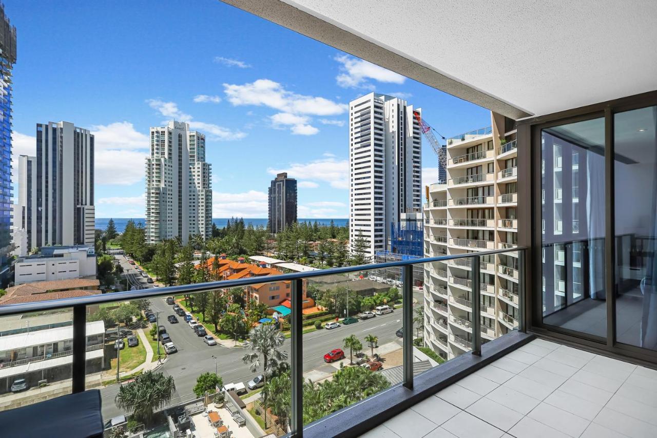 Seaside Serenity Broadbeach Ocean View Paradise Apartment *