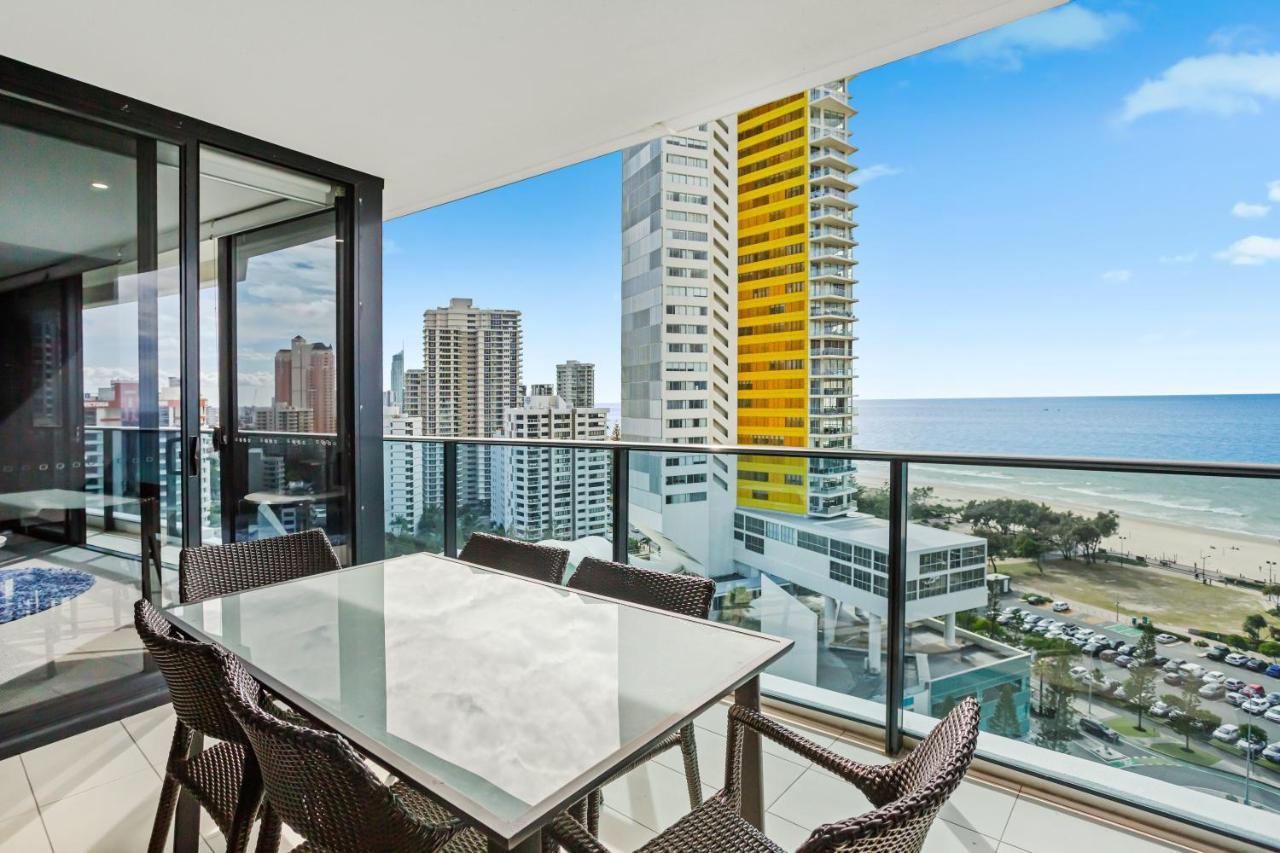 Tower 1 Oracle 16th Floor Stunning Views Apartment *