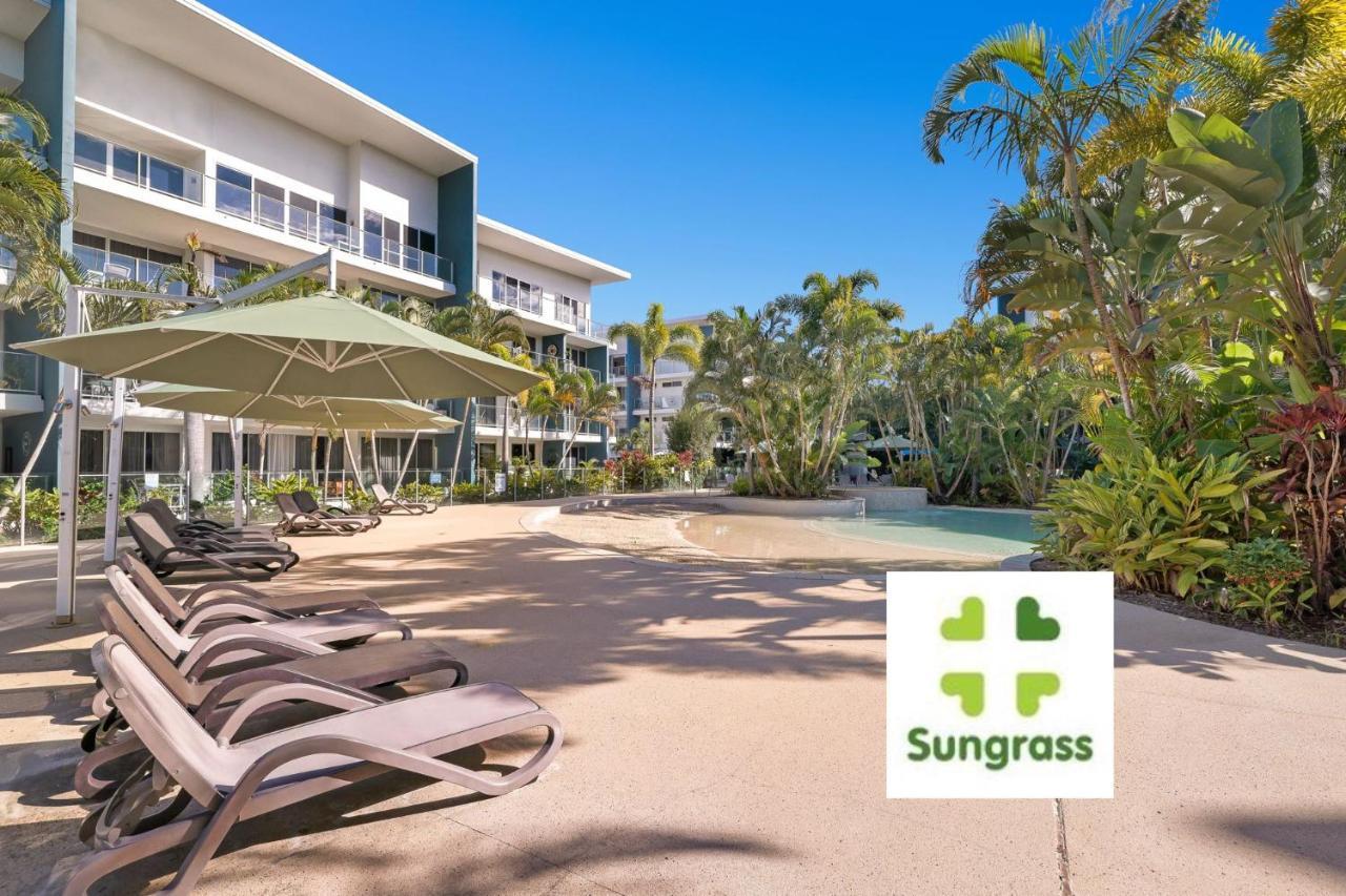 Azzura Greens 5*