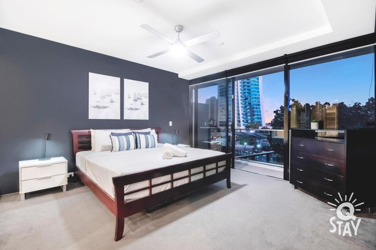 Kids Free In Hinterland View 1 Bedroom Spa At Circle On Cavill - Q Gold Coast