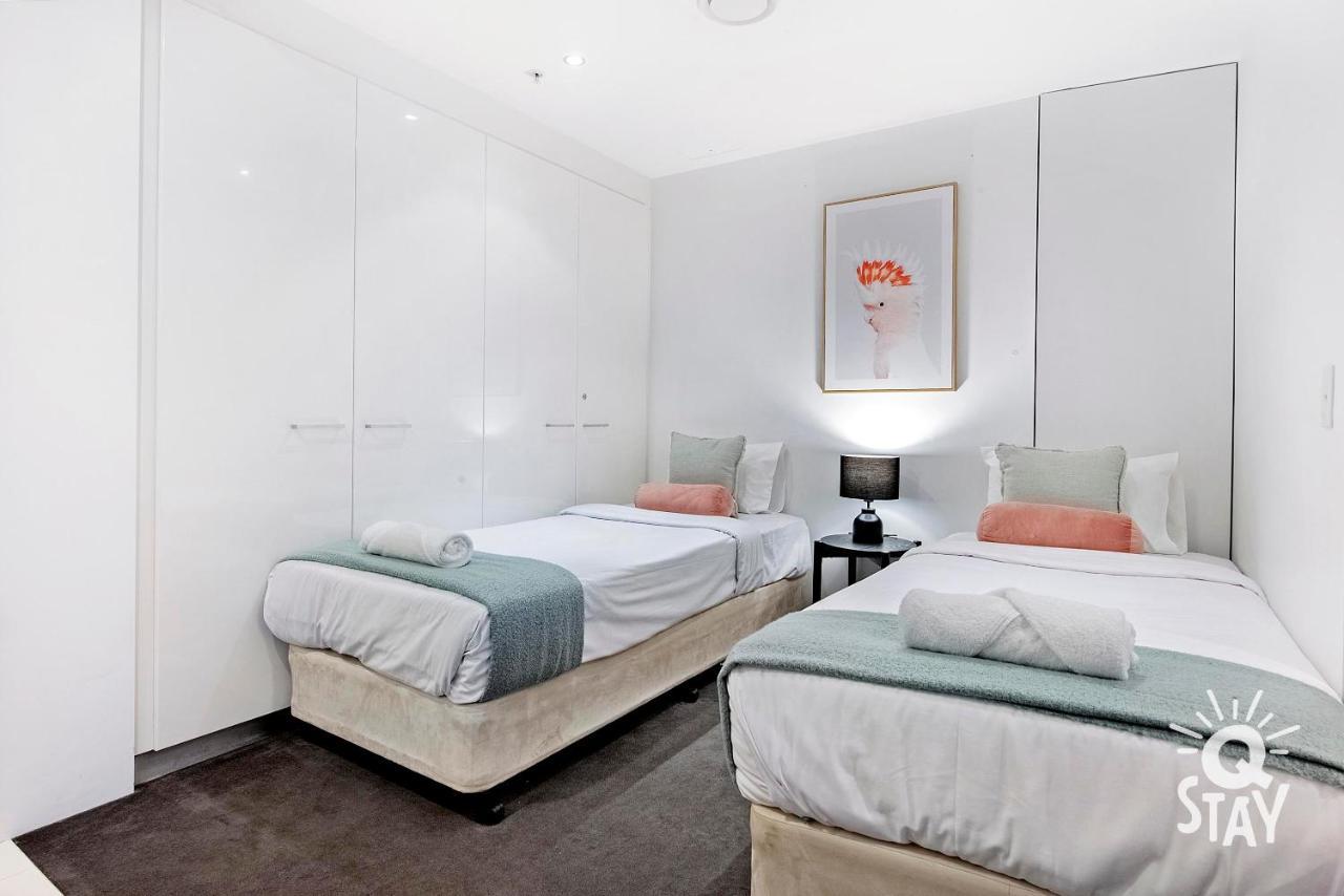 Kids Free In Hinterland View 1 Bedroom Spa At Circle On Cavill - Q Gold Coast