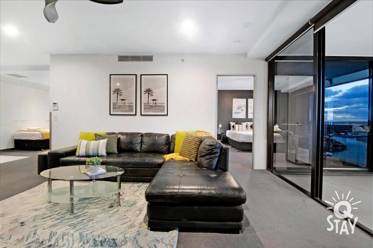 Kids Free In Hinterland View 1 Bedroom Spa At Circle On Cavill - Q Gold Coast
