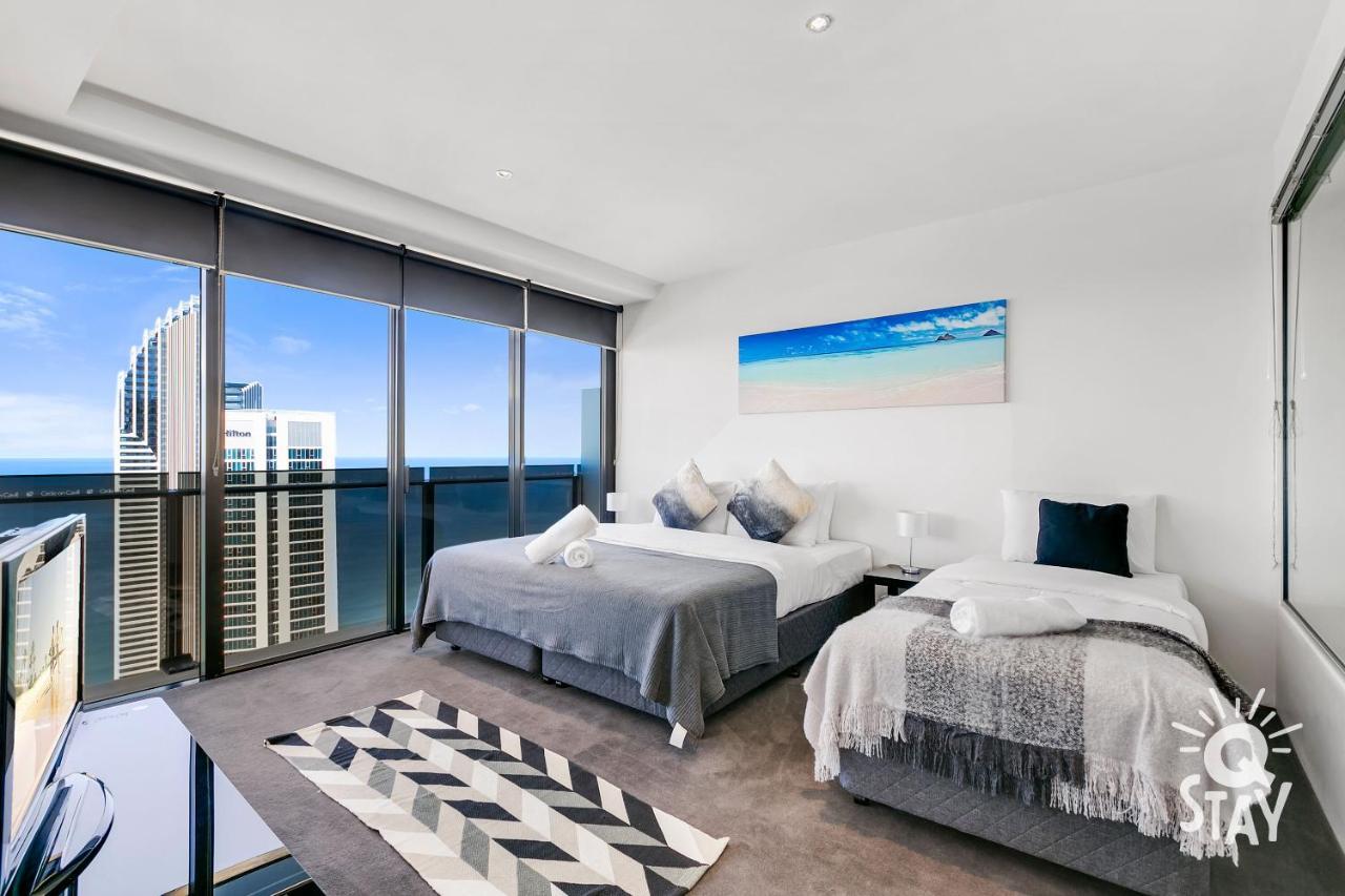 Circle On Cavill Surfers Paradise Mid Week Madness Deal - Q