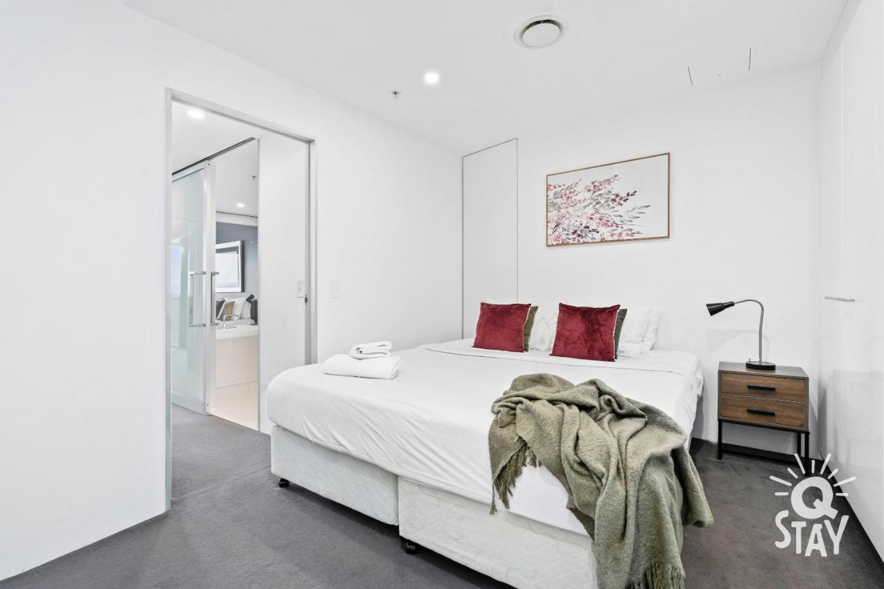 Kids Free In Ocean View 1 Bedroom Spa At Circle On Cavill - Q