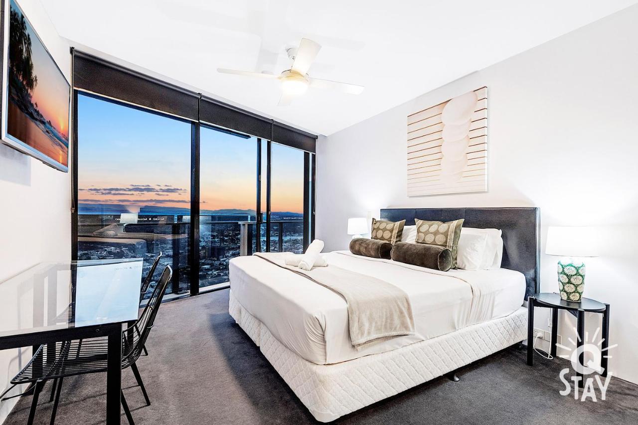 Kids Free In Hinterland View 1 Bedroom Spa At Circle On Cavill - Q *