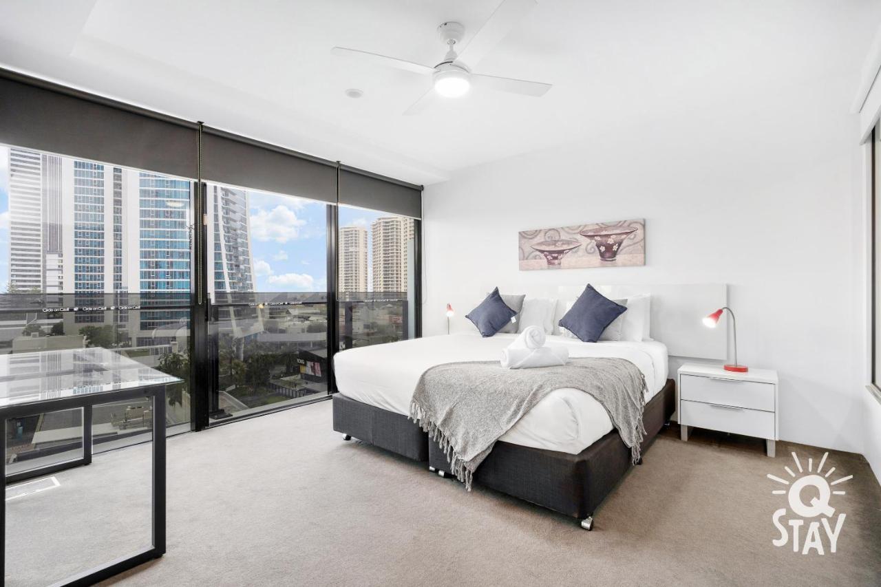 Apartment Kids Free In Hinterland View 1 Bedroom Spa At Circle On Cavill - Q Gold Coast