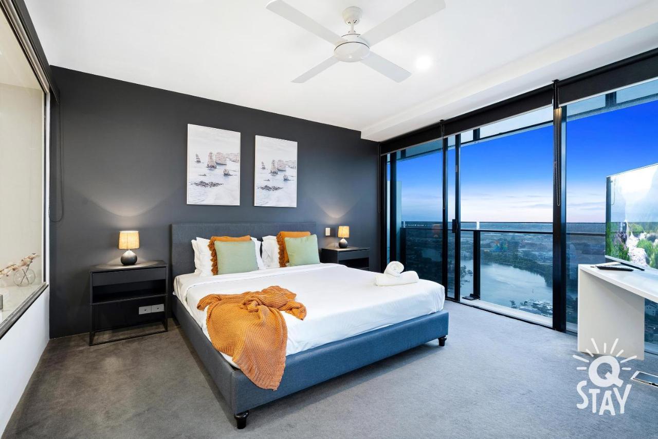 Kids Free In Hinterland View 1 Bedroom Spa At Circle On Cavill - Q *