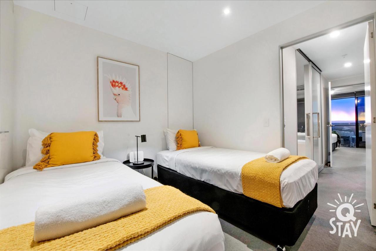 Kids Free In Hinterland View 1 Bedroom Spa At Circle On Cavill - Q Apartment Gold Coast