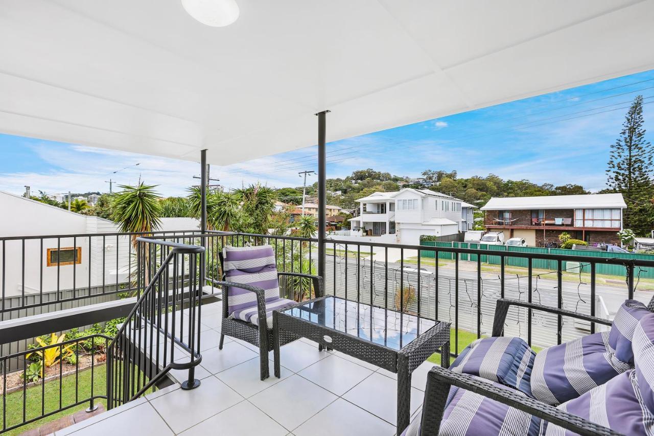 Ultimate Burleigh Beach House Family Retreat! - 5 Bedrooms Gold Coast