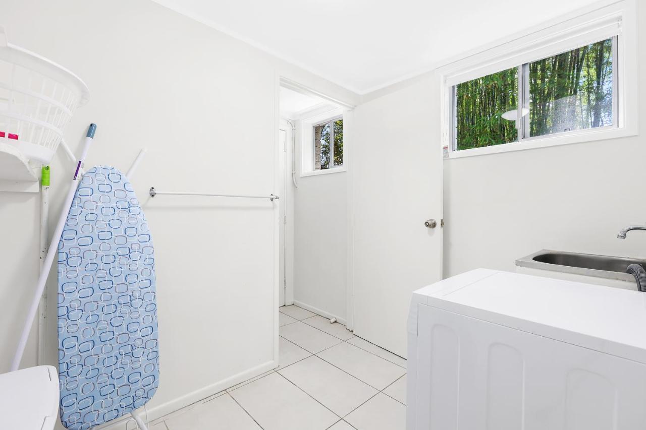 Ultimate Burleigh Beach House Family Retreat! - 5 Bedrooms Holiday home *