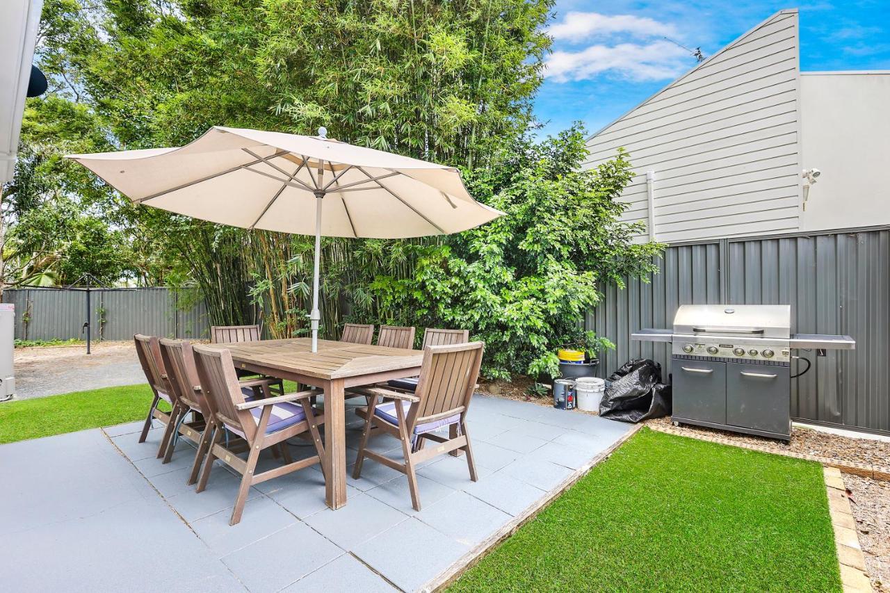 Ultimate Burleigh Beach House Family Retreat! - 5 Bedrooms * Gold Coast