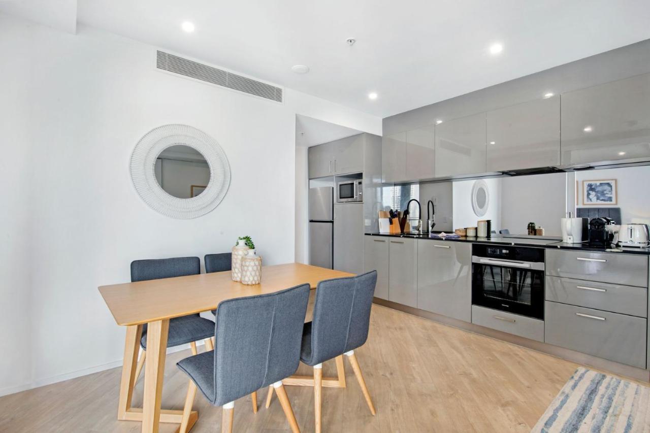 Avalon Deluxe 2 Bedroom With Bath * Gold Coast