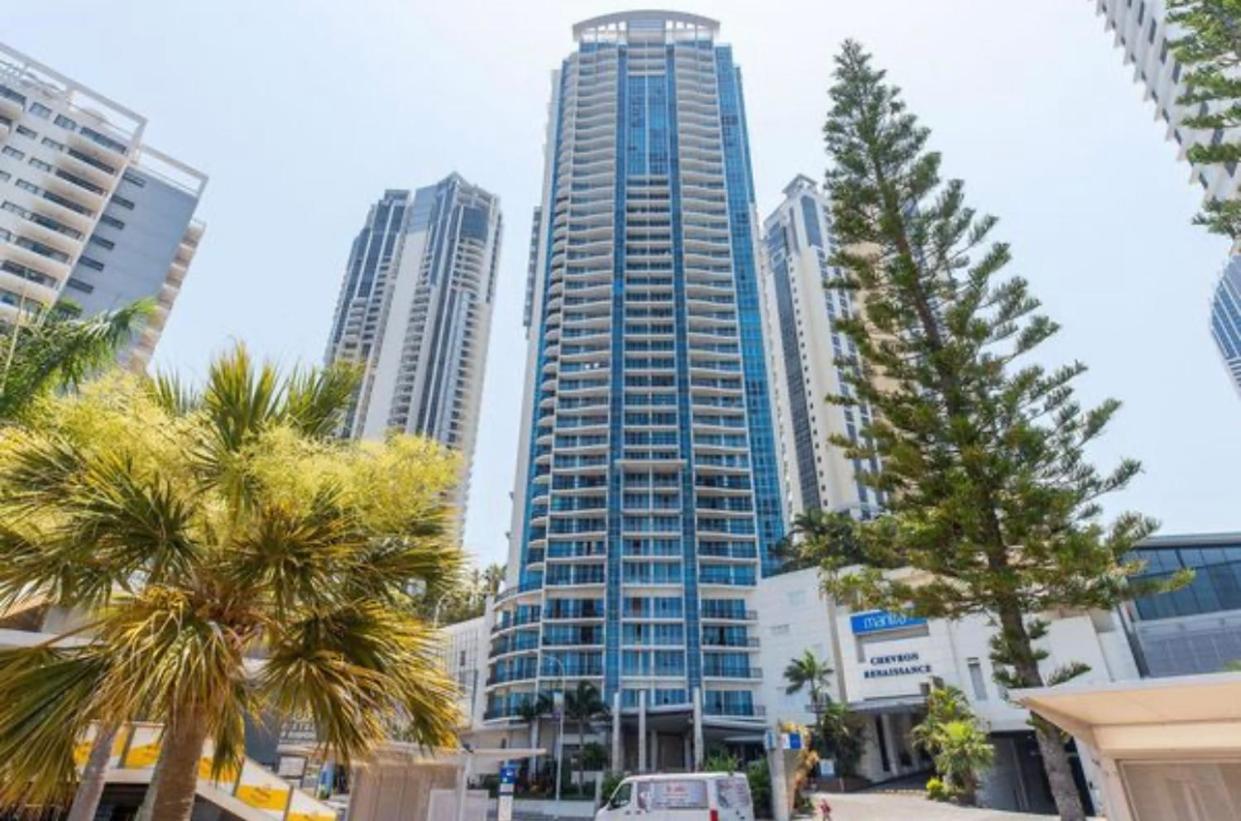 Apartment 2 Bedroom View In Surfers Paradise! Free Parking & Wifi Gold Coast