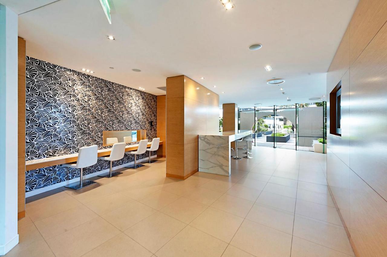Oracle Broadbeach Wonderful Modern 2 Bed 1 Bath - Coasthm Apartment *