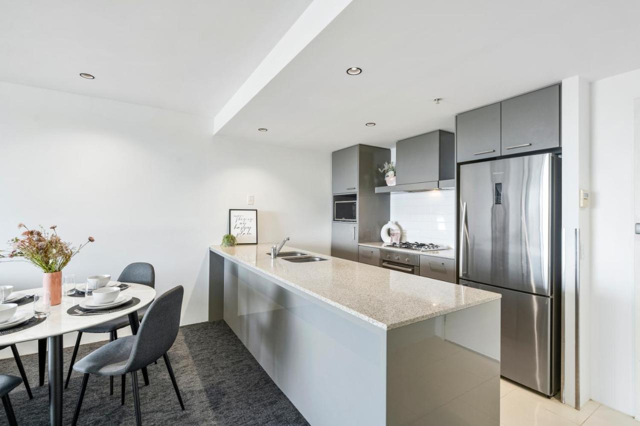 Avalon - Privately Managed & Self Contained - Wow