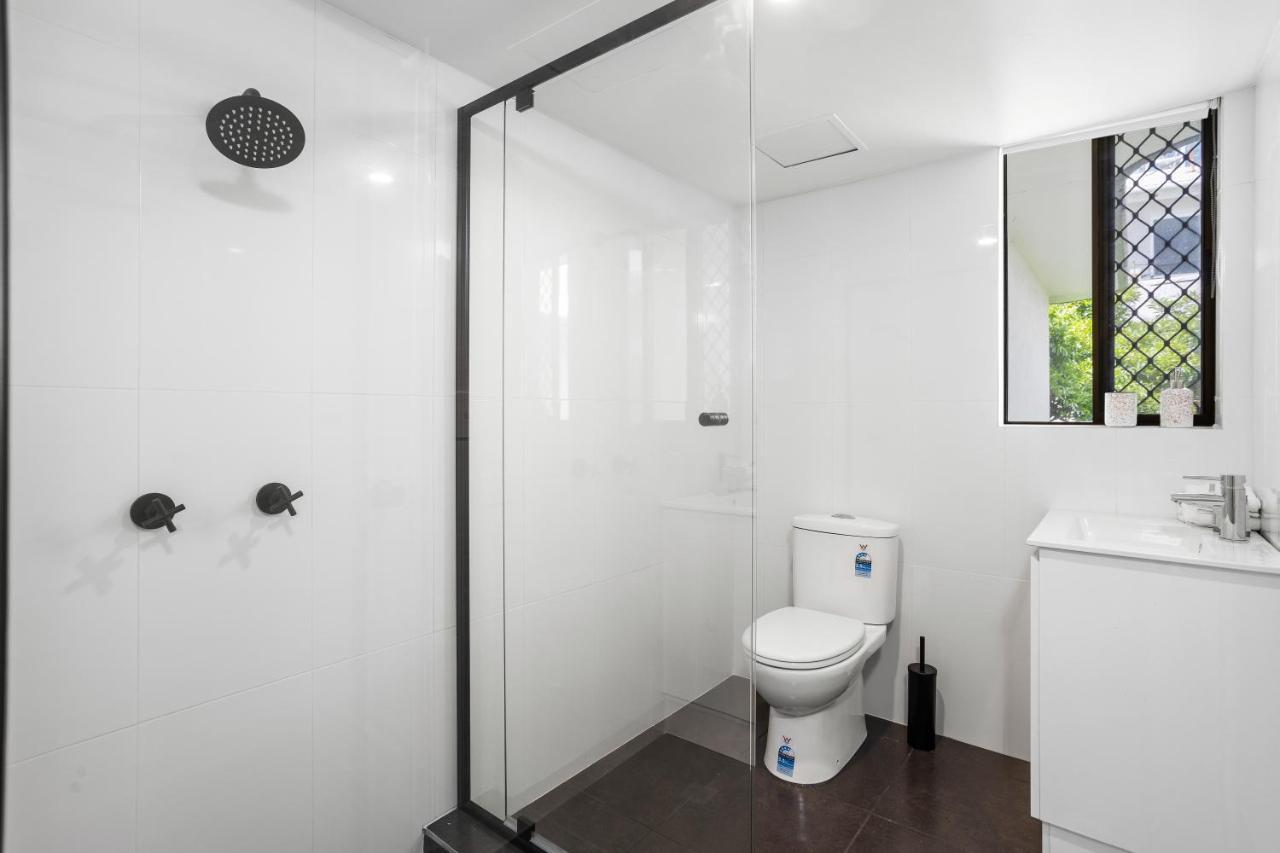 24 24 Hamilton Avenue By Premium * Gold Coast