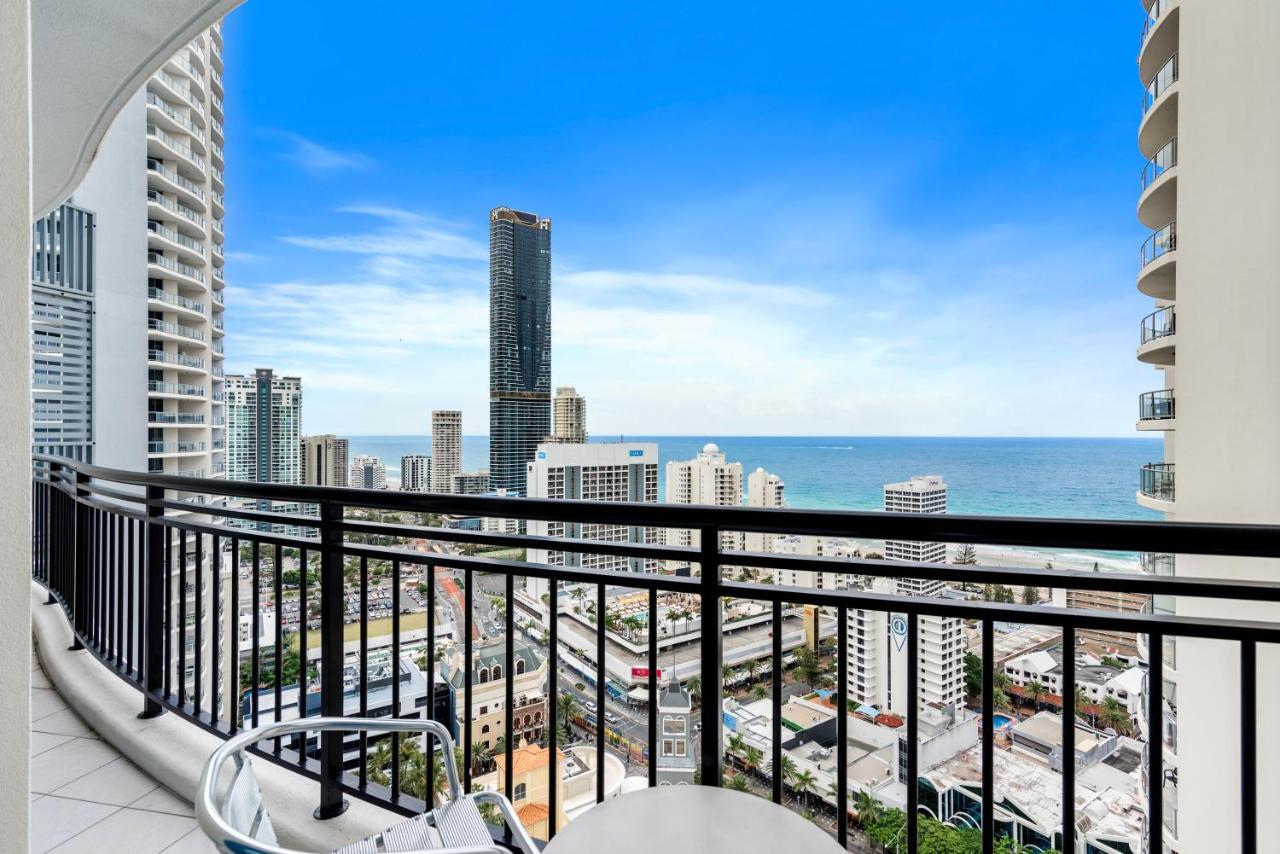 2 Bedroom View In Surfers Paradise! Free Parking & Wifi