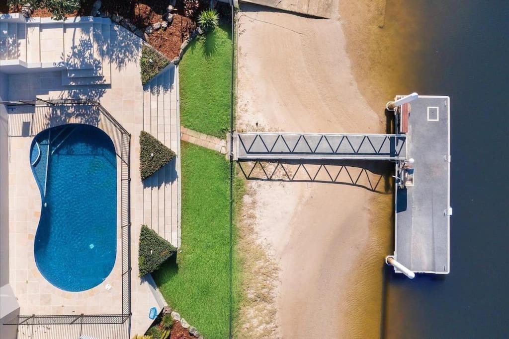 Holiday home Sorrento Waterfront Retreat,pool