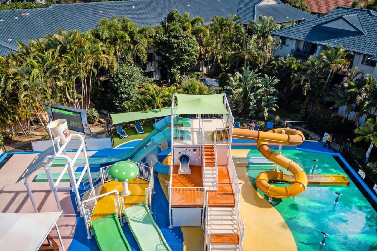 Best Ground Floor Pool Side Superior - New Listing * Gold Coast