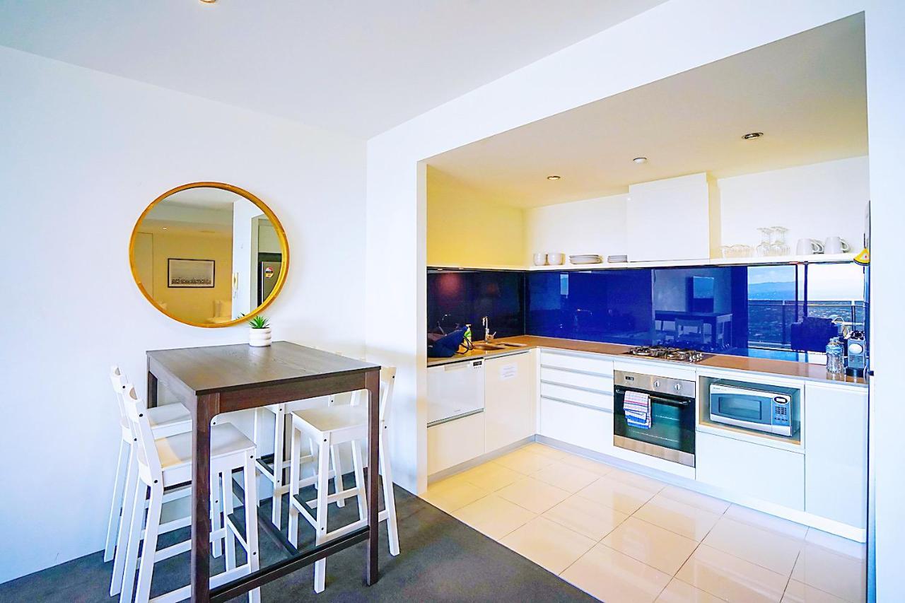 Circle On Cavill Surfers Paradise Apartments-holiday Paradise *