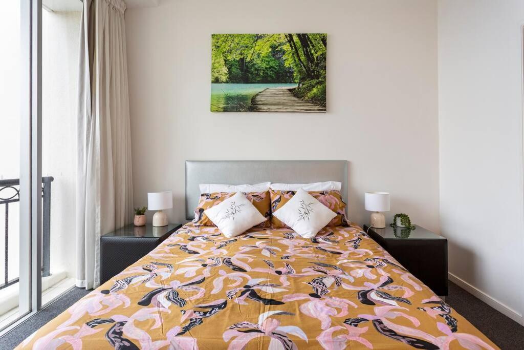 Apartment Seaview Chevron Renaissance Free Parking &free Wifi Gold Coast