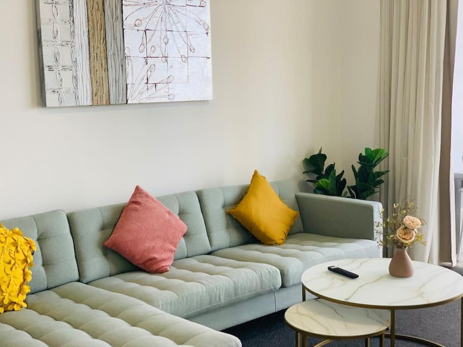 Seaview Chevron Renaissance Free Parking &free Wifi Apartment Gold Coast