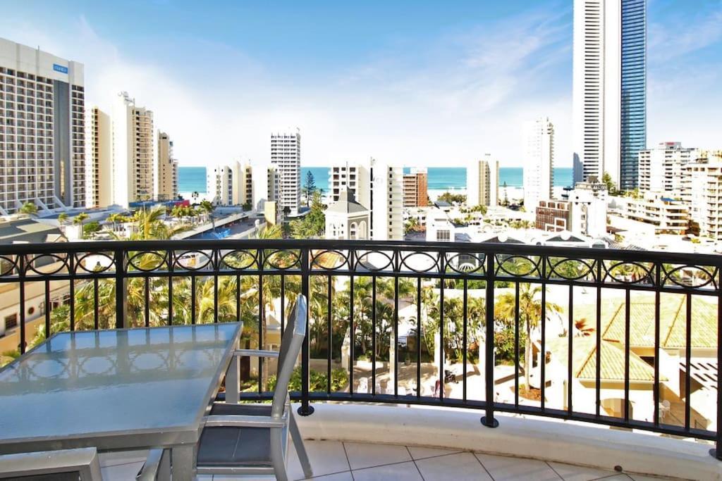 Apartment Seaview Chevron Renaissance Free Parking &free Wifi *
