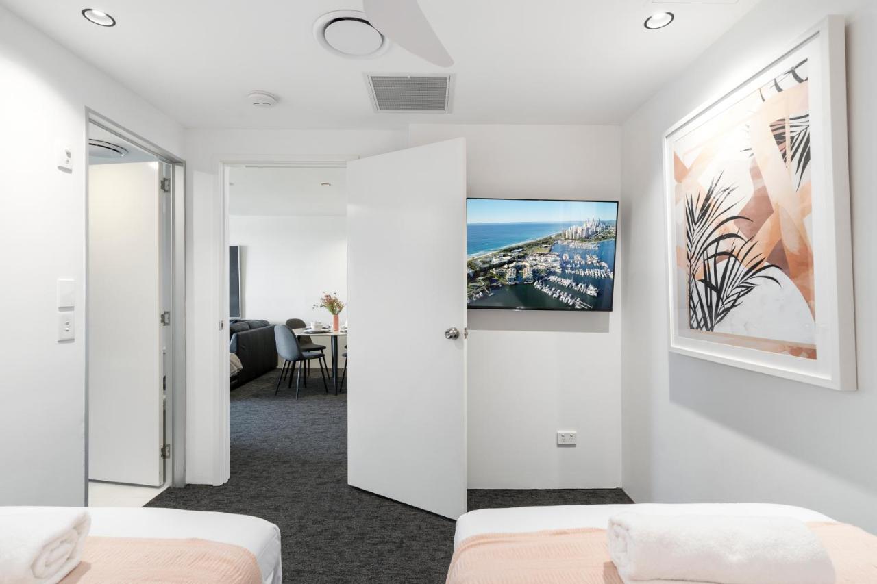 Avalon - Privately Managed & Self Contained - Wow Apartment *