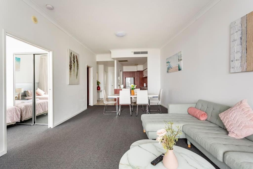 Apartment Seaview Chevron Renaissance Free Parking &free Wifi