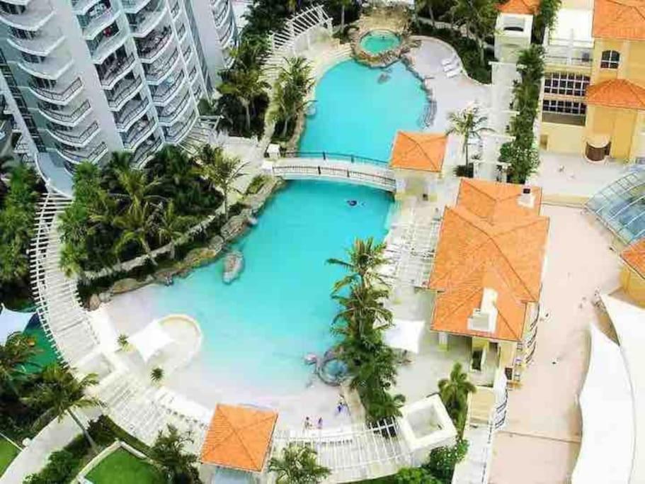 Apartment Seaview Chevron Renaissance Free Parking &free Wifi *