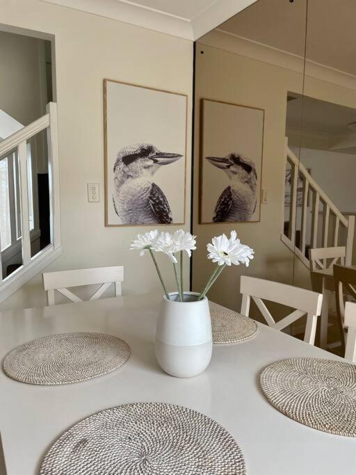 Tranquil Oasis On Pine Holiday home